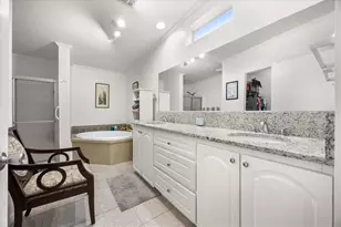 4047 N Citrus Cir, Zellwood, FL 32798 - Photo 17