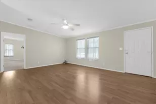 4047 N Citrus Cir, Zellwood, FL 32798 - Photo 9