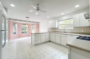 1252 Weaton Ct, The Villages, FL 32162 - Photo 7