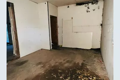 19435 SE 92nd Place, Ocklawaha, FL 32179 - Photo 7