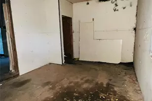 19435 SE 92nd Pl, Ocklawaha, FL 32179 - Photo 7