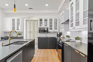 4926 Indian Deer Rd, Windermere, FL 34786 - Photo 7