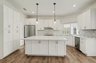 7505 Weeping Willow Blvd, Sarasota, FL 34241 - Photo 15