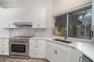 7505 Weeping Willow Blvd, Sarasota, FL 34241 - Photo 15