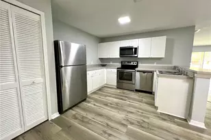 2878 Club Cortile Cir, Kissimmee, FL 34746 - Photo 3