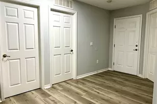 2878 Club Cortile Cir, Kissimmee, FL 34746 - Photo 5