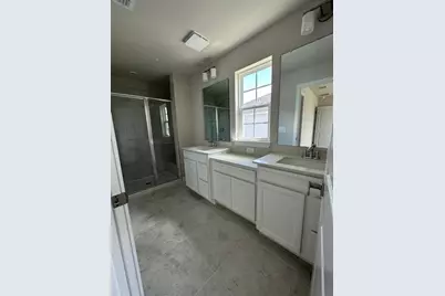 12454 Amber Creek Circle, Lakewood Ranch, FL 34211 - Photo 13