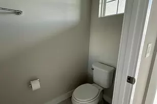 12454 Amber Crk Cir, Lakewood Ranch, FL 34211 - Photo 7