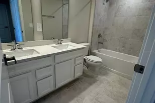 12454 Amber Crk Cir, Lakewood Ranch, FL 34211 - Photo 17