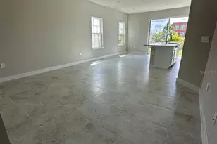 12454 Amber Crk Cir, Lakewood Ranch, FL 34211 - Photo 5