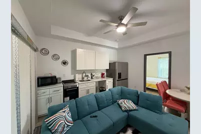 2050 Florida Development Road #B, Davenport, FL 33837 - Photo 5