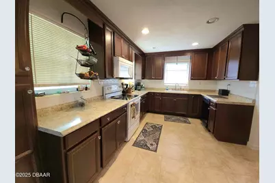 562 South Street, Daytona Beach, FL 32114 - Photo 13