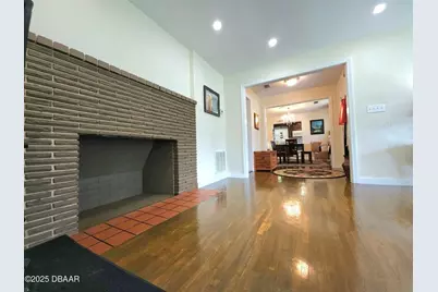 562 South Street, Daytona Beach, FL 32114 - Photo 9