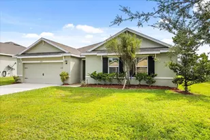 9735 Pepper Tree Trl, Wildwood, FL 34785 - Photo 37