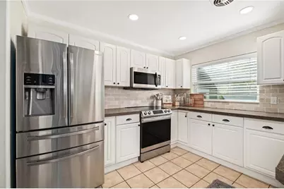 1437 Knollwood Street, Orlando, FL 32804 - Photo 15