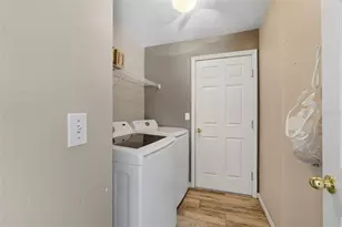 1636 Tench Ct, Kissimmee, FL 34759 - Photo 31