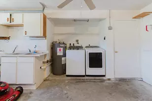 8450 Royal Hart Dr, New Port Richey, FL 34653 - Photo 29