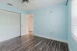 8450 Royal Hart Dr, New Port Richey, FL 34653 - Photo 25