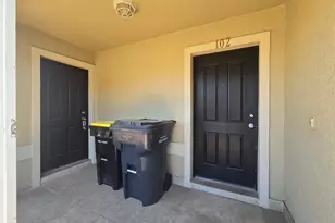 102 Monroe Cir, Davenport, FL 33896 - Photo 25