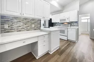 6629 Pineview Terrace, Bradenton, FL 34203 - Photo 7