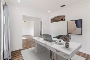 421 Osprey Landing Dr, Lakeland, FL 33813 - Photo 9