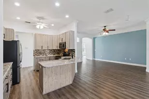 421 Osprey Landing Dr, Lakeland, FL 33813 - Photo 21