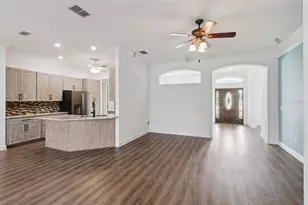 421 Osprey Landing Dr, Lakeland, FL 33813 - Photo 15