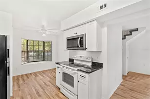 724 Edgewater Dr, Orlando, FL 32804 - Photo 7