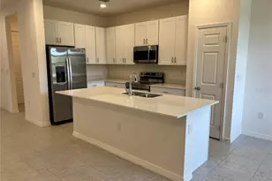 5210 Ferndale Aly, Saint Cloud, FL 34771 - Photo 3