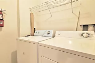 3406 Soho St, Orlando, FL 32835 - Photo 11