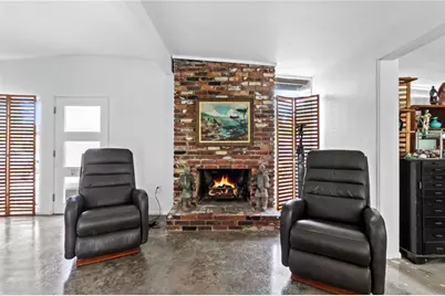 1616 Oriole Avenue, Orlando, FL 32803 - Photo 11