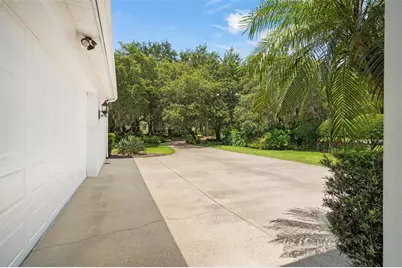 9656 Bryanston Drive, Orlando, FL 32827 - Photo 7