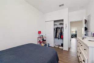 1106 Arbour Verde Ct, Tampa, FL 33613 - Photo 9