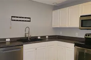 2570 Coachman Dr, Deltona, FL 32738 - Photo 9