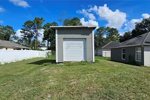 2570 Coachman Dr, Deltona, FL 32738 - Photo 51