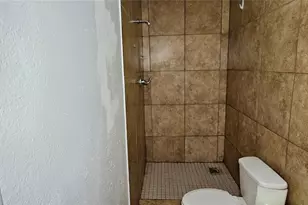 2570 Coachman Dr, Deltona, FL 32738 - Photo 35