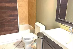 101 S Gulfstream Ave, Sarasota, FL 34236 - Photo 25