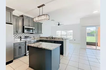 3623 Weatherfield Drive, Kissimmee, FL 34746 - Photo 9