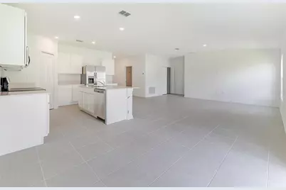 4838 Waltham Forest Dr, Davenport, FL 33837 - Photo 3