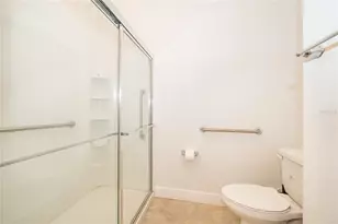 2812 Shantiniketan Blvd, Tavares, FL 32778 - Photo 21