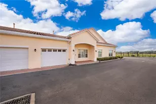 2812 Shantiniketan Blvd, Tavares, FL 32778 - Photo 3