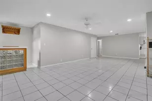 5911 Fernhill Dr, Orlando, FL 32808 - Photo 15
