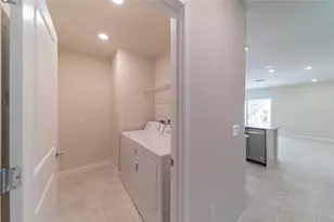 17193 Cagan Crossings Blvd, Clermont, FL 34714 - Photo 25