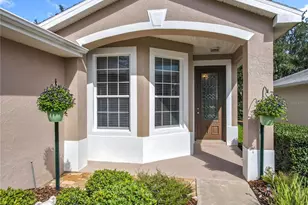 5643 Bounty Cir, Tavares, FL 32778 - Photo 5