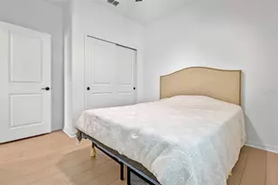 625 Overpool Ave, Davenport, FL 33896 - Photo 13