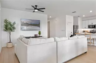 625 Overpool Ave, Davenport, FL 33896 - Photo 7