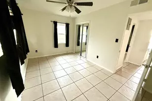 6021 Yucatan Dr, Orlando, FL 32807 - Photo 13