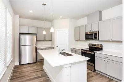 816 E Voorhis Avenue, Deland, FL 32724 - Photo 5