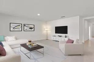 2276 Lake Preserve Cir, New Smyrna Beach, FL 32168 - Photo 5