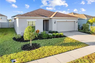 608 Meadow Bend Dr, Davenport, FL 33837 - Photo 1